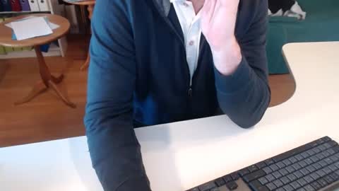 Snapshot of 69pifpaf chatting on March 4, 2025, 12:33 pm 69pifpaf online show from March 4, 2025, 12:33 pm