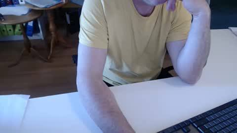 Snapshot of 69pifpaf chatting on March 7, 2025, 8:13 am 69pifpaf online show from March 7, 2025, 8:13 am