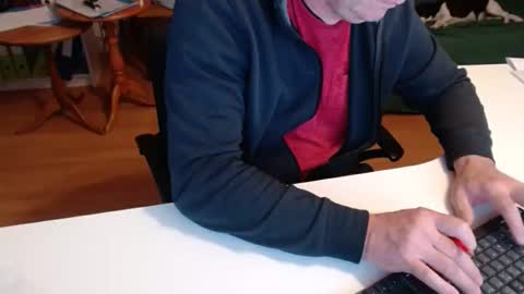 Snapshot of 69pifpaf chatting on March 10, 2025, 6:59 am 69pifpaf online show from March 10, 2025, 6:59 am