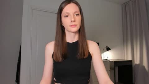 Anna online show from February 22, 2026, 6:39 pm