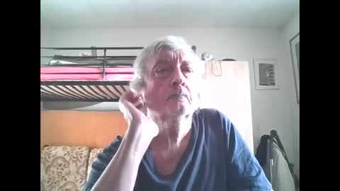 78kiss online show from December 6, 2024, 2:06 pm