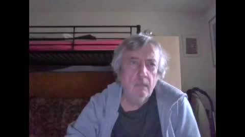 78kiss online show from December 28, 2024, 2:42 pm