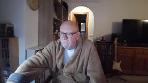 Snapshot of 7thsojourn chatting on February 19, 2025, 6:21 pm Papi online show from February 19, 2025, 6:21 pm