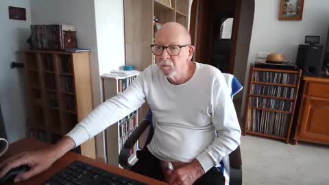  Papi  online show from May 1, 2026, 8:41 am