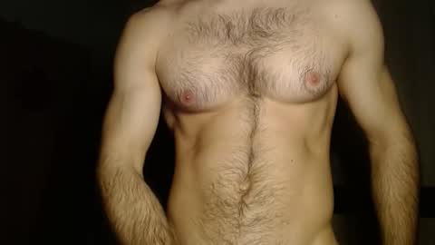 Snapshot of 8000zuerich chatting on February 2, 2026, 5:11 pm Nicolas online show from February 2, 2026, 5:11 pm