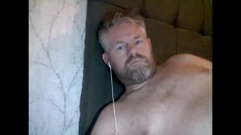 81jonnyx online show from January 3, 2025, 9:36 pm