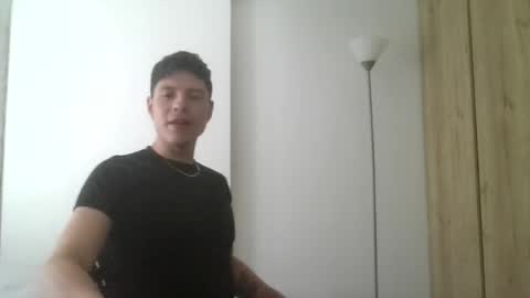 82tomas online show from April 21, 2026, 4:01 pm
