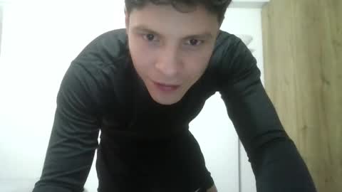 82tomas online show from April 24, 2026, 7:38 pm
