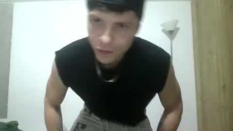 82tomas online show from April 29, 2026, 1:21 am