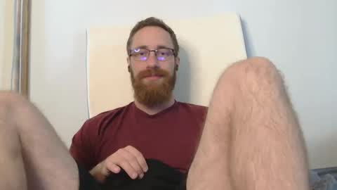 8InchesAndSomeHoles online show from April 15, 2026, 6:15 pm
