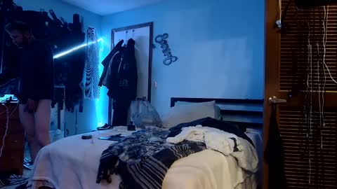 8over6 online show from January 4, 2025, 2:46 am