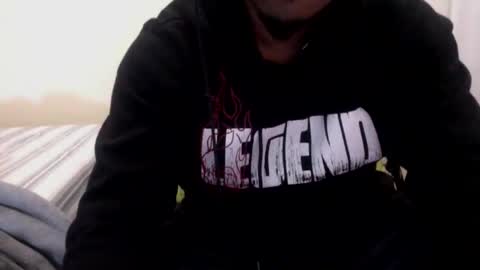 Snapshot of 9inchhammer chatting on December 17, 2025, 8:20 am 9inchhammer online show from December 17, 2025, 8:20 am