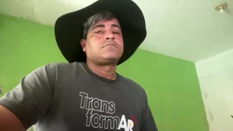 9vinhocamshow online show from September 30, 2025, 11:37 am