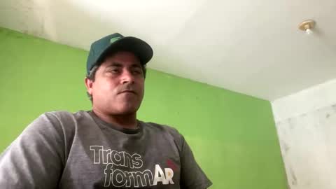 9vinhocamshow online show from November 17, 2025, 11:16 am