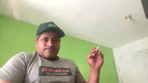 9vinhocamshow online show from January 11, 2026, 11:37 am