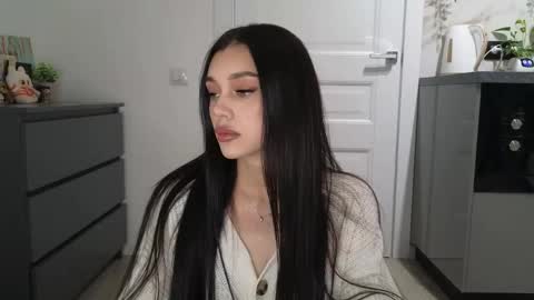 Snapshot of 9west chatting on May 10, 2026, 11:37 am KARINA online show from May 10, 2026, 11:37 am