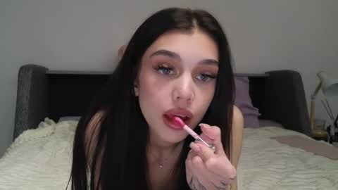 Snapshot of 9west chatting on May 18, 2026, 11:49 am KARINA online show from May 18, 2026, 11:49 am