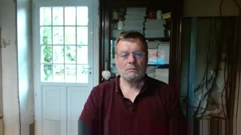 _123_voyeur_ online show from September 11, 2025, 8:47 am