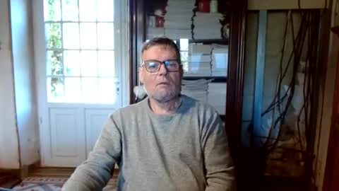 Snapshot of _123_voyeur_ chatting on March 19, 2026, 12:31 pm _123_voyeur_ online show from March 19, 2026, 12:31 pm