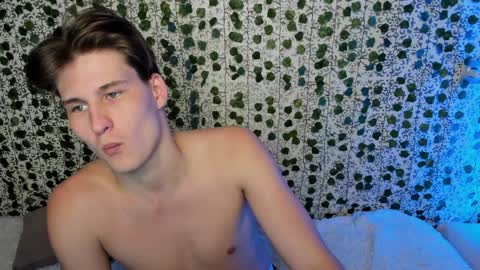 Snapshot of _52_ chatting on January 31, 2025, 6:14 pm EMILY AND MARCUS online show from January 31, 2025, 6:14 pm