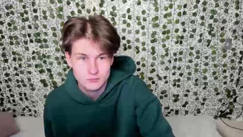 Snapshot of _52_ chatting on February 12, 2025, 3:29 am EMILY AND MARCUS online show from February 12, 2025, 3:29 am