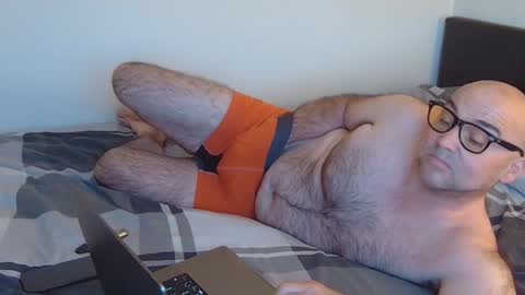 Snapshot of ____zeus____ chatting on September 16, 2025, 5:30 am God Zeus online show from September 16, 2025, 5:30 am