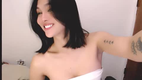 ana online show from April 17, 2026, 7:44 am