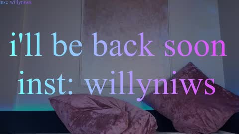 Snapshot of _a_n_n_y_ chatting on February 9, 2025, 8:54 am Willow online show from February 9, 2025, 8:54 am