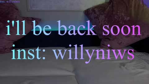 Snapshot of _a_n_n_y_ chatting on March 11, 2025, 9:02 am Willow online show from March 11, 2025, 9:02 am