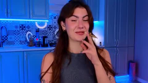 Snapshot of _a_n_n_y_ chatting on October 11, 2025, 10:08 pm Willow online show from October 11, 2025, 10:08 pm