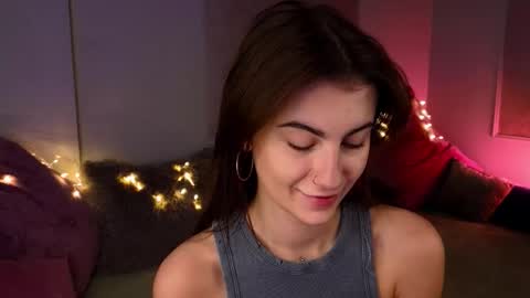 Snapshot of _a_n_n_y_ chatting on November 14, 2025, 9:57 pm Willow online show from November 14, 2025, 9:57 pm