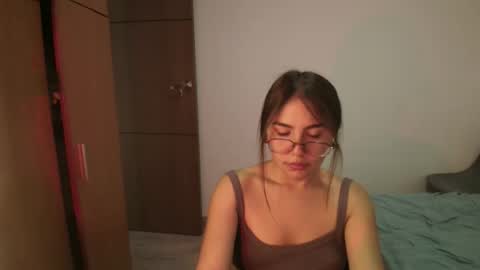 abby 3 online show from May 5, 2026, 3:53 pm