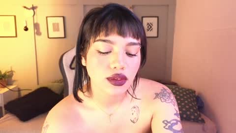 Snapshot of _abigaill_1 chatting on December 5, 2024, 7:16 am abigaill online show from December 5, 2024, 7:16 am