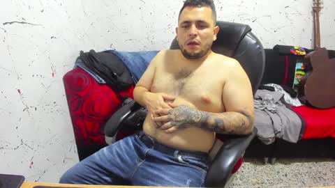 Snapshot of _ace_ventura chatting on January 17, 2025, 5:11 am ---- online show from January 17, 2025, 5:11 am