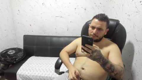 Snapshot of _ace_ventura chatting on October 31, 2025, 2:56 am ---- online show from October 31, 2025, 2:56 am