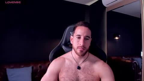 _adamcoper_ online show from April 24, 2026, 3:58 pm