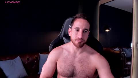 _adamcoper_ online show from April 26, 2026, 4:04 pm