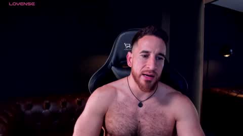_adamcoper_ online show from June 10, 2026, 11:35 pm