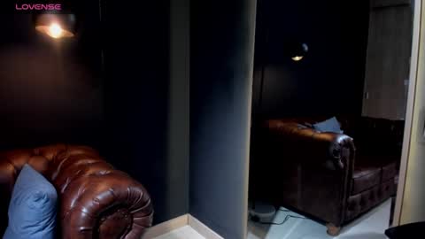 _adamcoper_ online show from June 11, 2026, 2:53 am