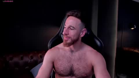 _adamcoper_ online show from July 29, 2026, 11:58 pm