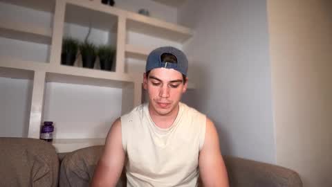 _aesthetic online show from September 25, 2025, 1:15 pm