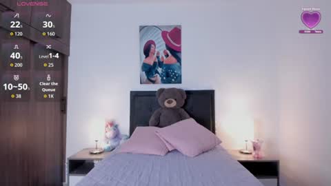 _alana_grey_ online show from July 8, 2026, 10:53 am
