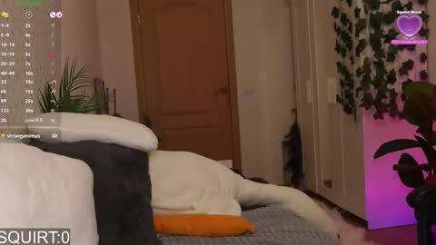 Snapshot of _aleksa chatting on February 18, 2025, 11:22 am Alexa online show from February 18, 2025, 11:22 am