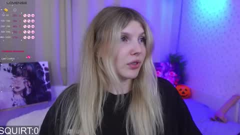 Snapshot of _aleksa chatting on October 14, 2025, 6:14 am Alexa online show from October 14, 2025, 6:14 am