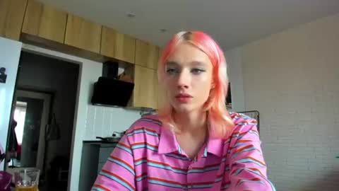 Snapshot of _alice_kitty chatting on June 15, 2026, 7:43 am Gaylord online show from June 15, 2026, 7:43 am