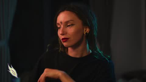 Snapshot of _alicemorrison_ chatting on January 22, 2025, 4:44 pm Alice Morrison Mistress Datura online show from January 22, 2025, 4:44 pm