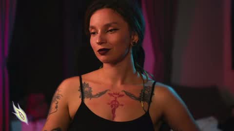 Snapshot of _alicemorrison_ chatting on January 27, 2025, 4:54 pm Alice Morrison Mistress Datura online show from January 27, 2025, 4:54 pm