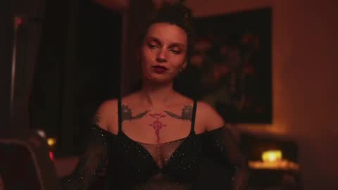 Snapshot of _alicemorrison_ chatting on February 7, 2025, 4:14 pm Alice Morrison Mistress Datura online show from February 7, 2025, 4:14 pm