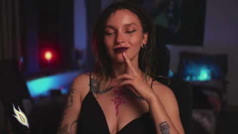 Snapshot of _alicemorrison_ chatting on February 10, 2025, 7:38 pm Alice Morrison Mistress Datura online show from February 10, 2025, 7:38 pm