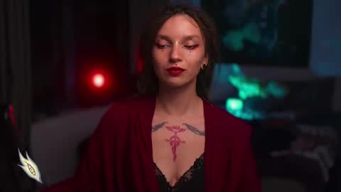 Snapshot of _alicemorrison_ chatting on February 22, 2025, 4:51 pm Alice Morrison Mistress Datura online show from February 22, 2025, 4:51 pm